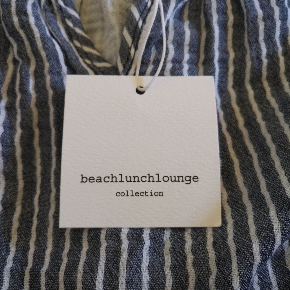 beachlunchlounge🏖️ Akia Ruffled Tiered Top - NWT - Picture 8 of 15